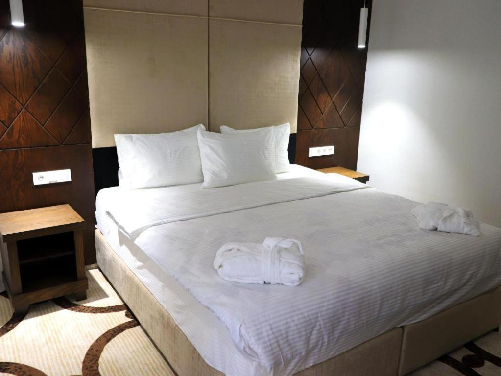 Hotel Nehal Kamal Ташкент Екстериор снимка
